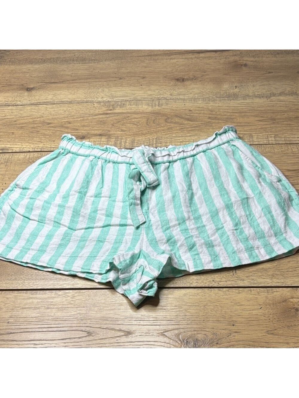 Women’s Stoney Clover Mint and White Striped Linen Blend Shorts Size Large